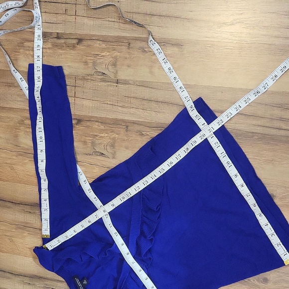 BANANA REPUBLIC Blue Extra Fine Merino Wool Ruffle V-neck 3/4 Sleeve Sweater - Picture 7 of 11